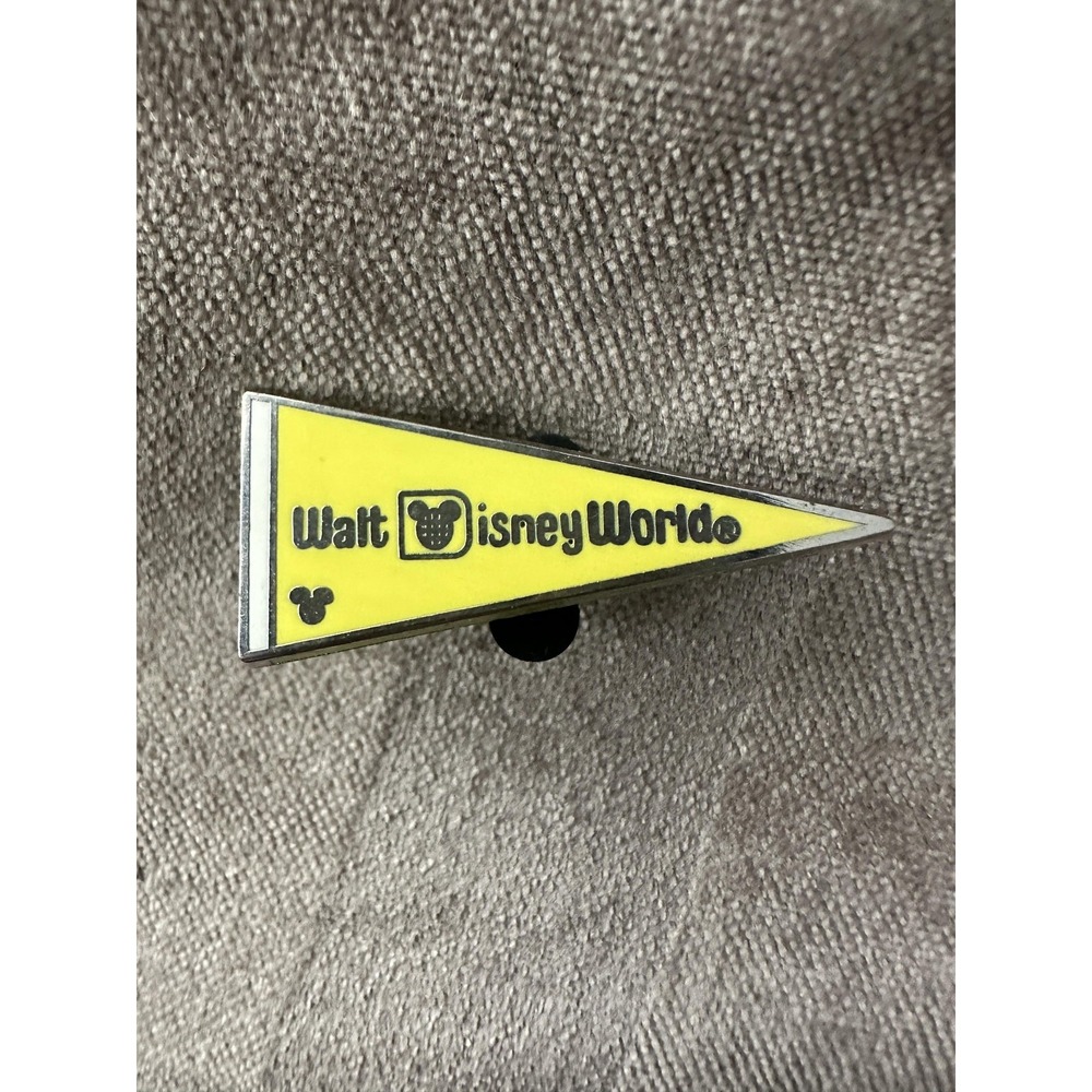 Disney Parks‎ Hidden Mickey Walt Disney World Yellow Pennant Pin 2012 4 Of 5